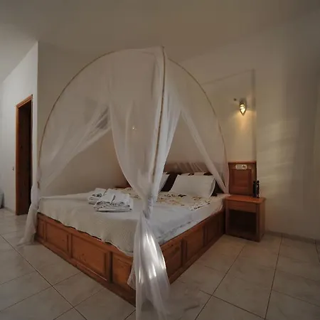 Adrenalin Village 3*